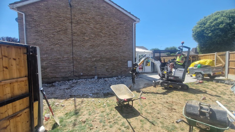 Double storey extension in Eastwood – photo 12
