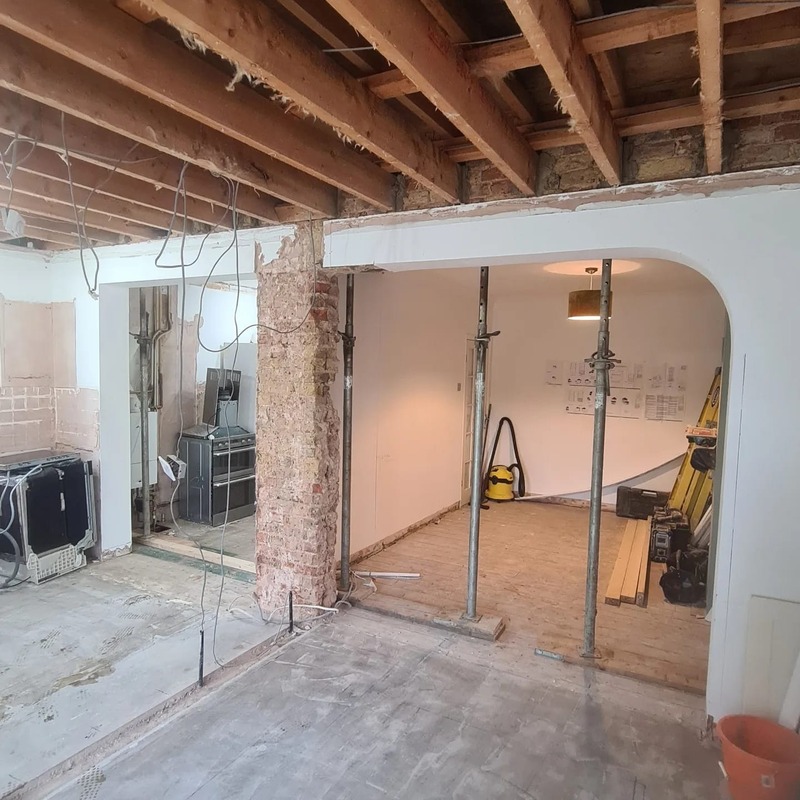 Extension, patio and refurbishment in Leigh-on-Sea – photo 8